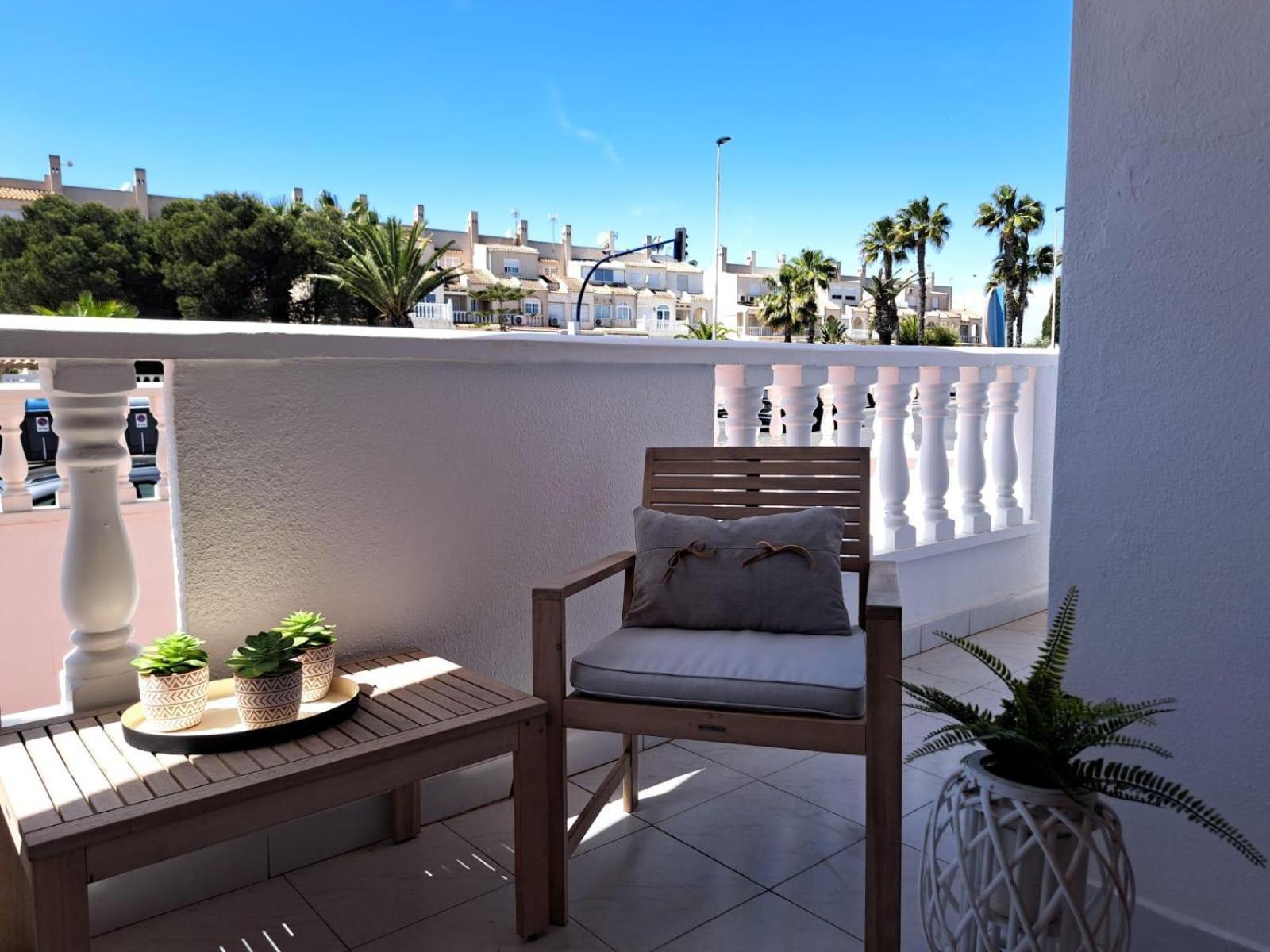 Apartamento Pod Papugami Torrevieja Exterior photo